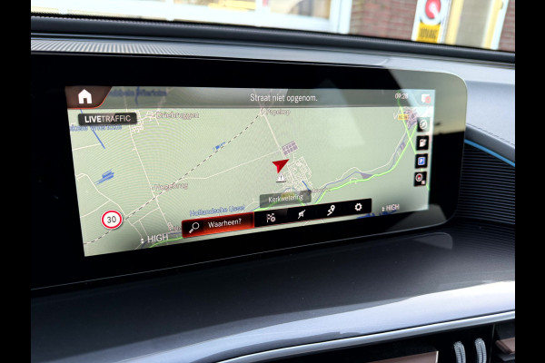 Mercedes-Benz EQC 400 4MATIC Business Solution Luxury 80 kWh SOH 94,7%, Leer, Carplay, Adap.cruise