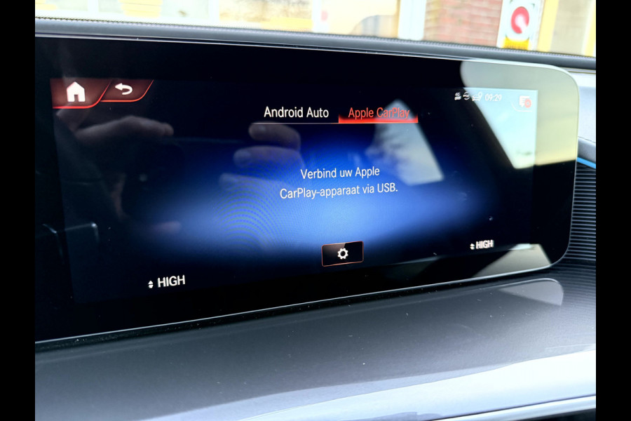 Mercedes-Benz EQC 400 4MATIC Business Solution Luxury 80 kWh SOH 94,7%, Leer, Carplay, Adap.cruise