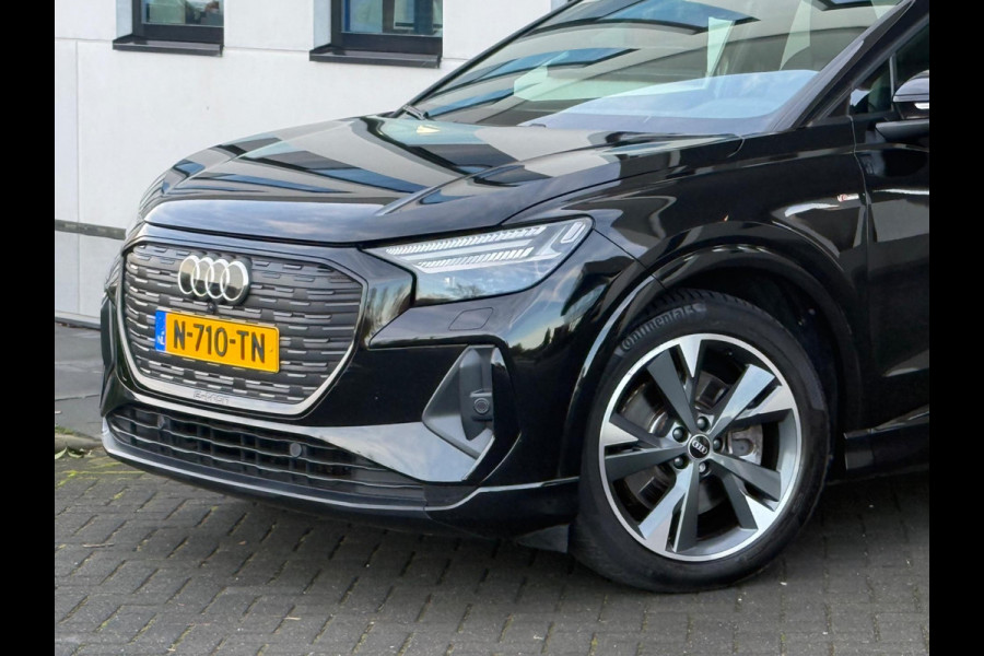 Audi Q4 e-tron 40 S edition 77 kWh, 2 X S-LINE, soh 97%, electr trekhaak, achteruitrijcamera, , 1 e eigenaar, NL auto met nap
