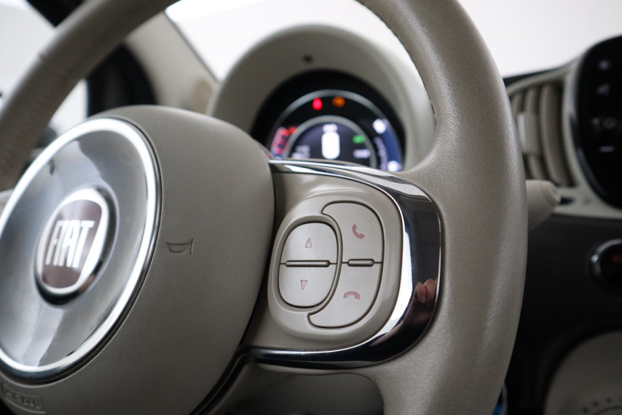 Fiat 500C 0.9 TwinAir Turbo Lounge Cabriolet, Navigatie, Airco