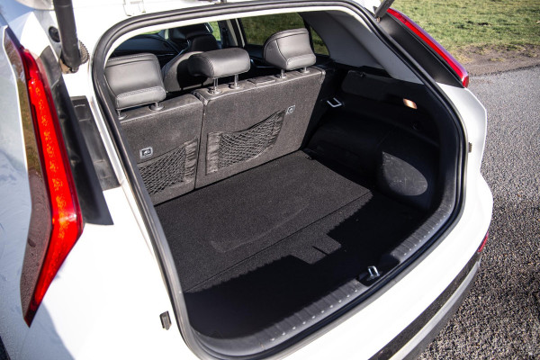 Kia Niro 1.6 GDi PHEV DynamicLine TREKHAAK / PLUG IN HYBRID / CARPLAY / NAVI / FABRIEKS GARANTIE !