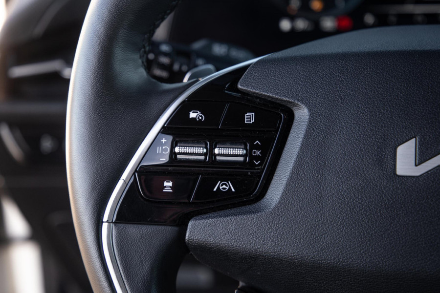 Kia Niro 1.6 GDi PHEV DynamicLine TREKHAAK / PLUG IN HYBRID / CARPLAY / NAVI / FABRIEKS GARANTIE !