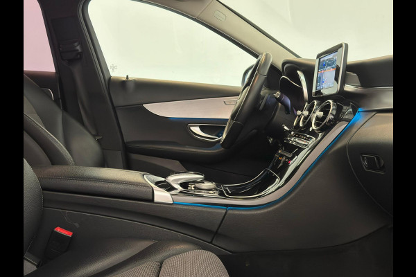 Mercedes-Benz C-Klasse 180 / Sfeerverlichting / Stoelverwarming