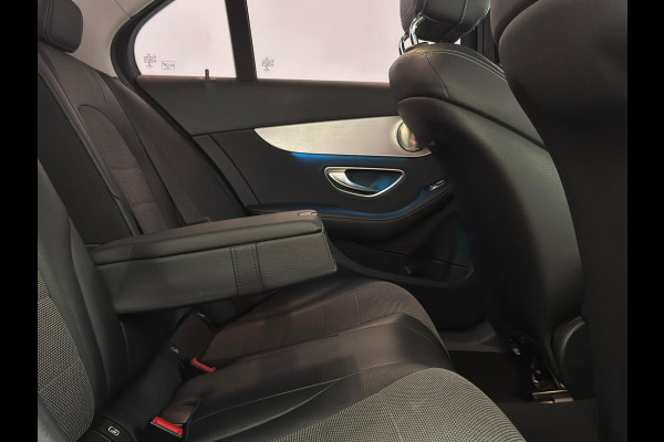 Mercedes-Benz C-Klasse 180 / Sfeerverlichting / Stoelverwarming