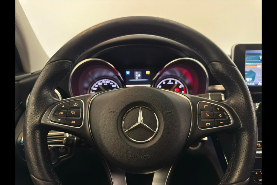 Mercedes-Benz C-Klasse 180 / Sfeerverlichting / Stoelverwarming