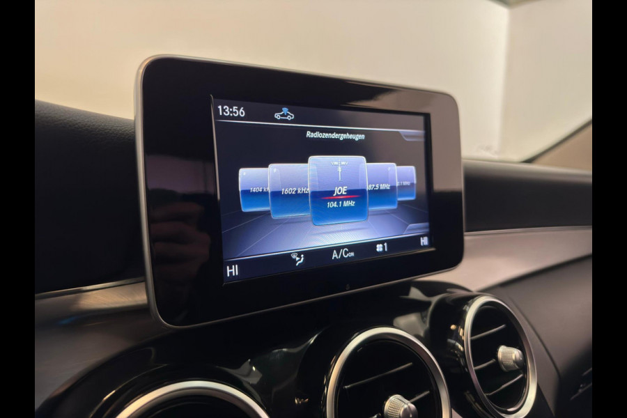 Mercedes-Benz C-Klasse 180 / Sfeerverlichting / Stoelverwarming