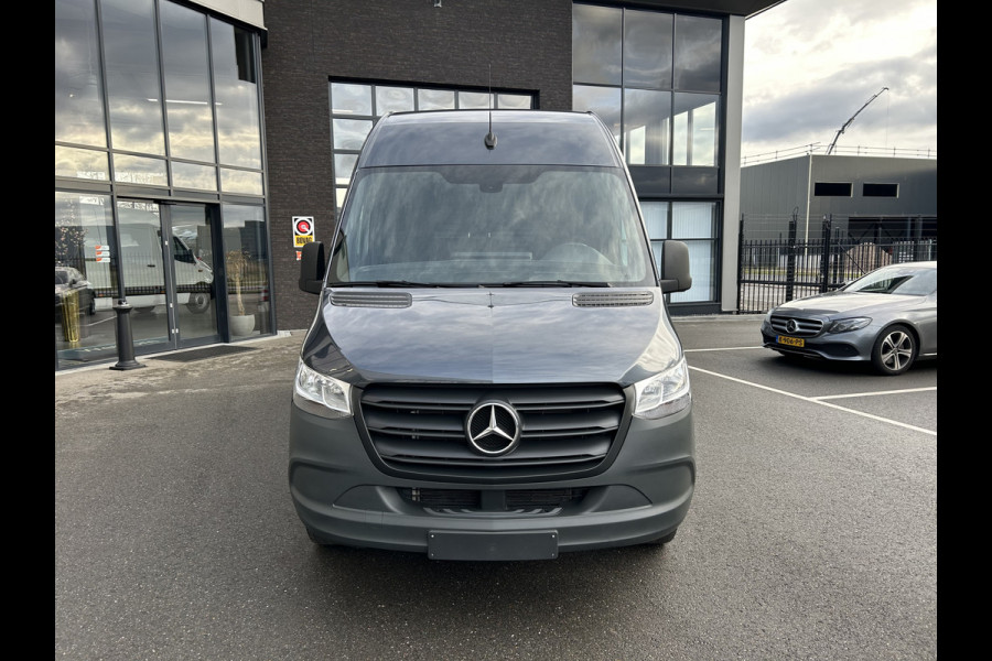 Mercedes-Benz Sprinter 317 CDI L2 H2 MBUX / Camera / Carplay navigatie / Airco