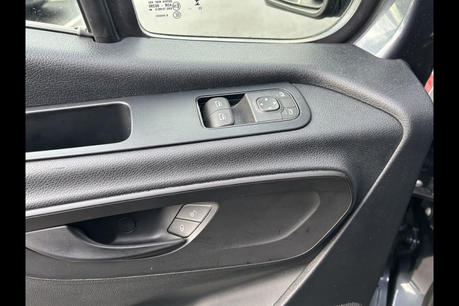Mercedes-Benz Sprinter 317 CDI L2 H2 MBUX / Camera / Carplay navigatie / Airco