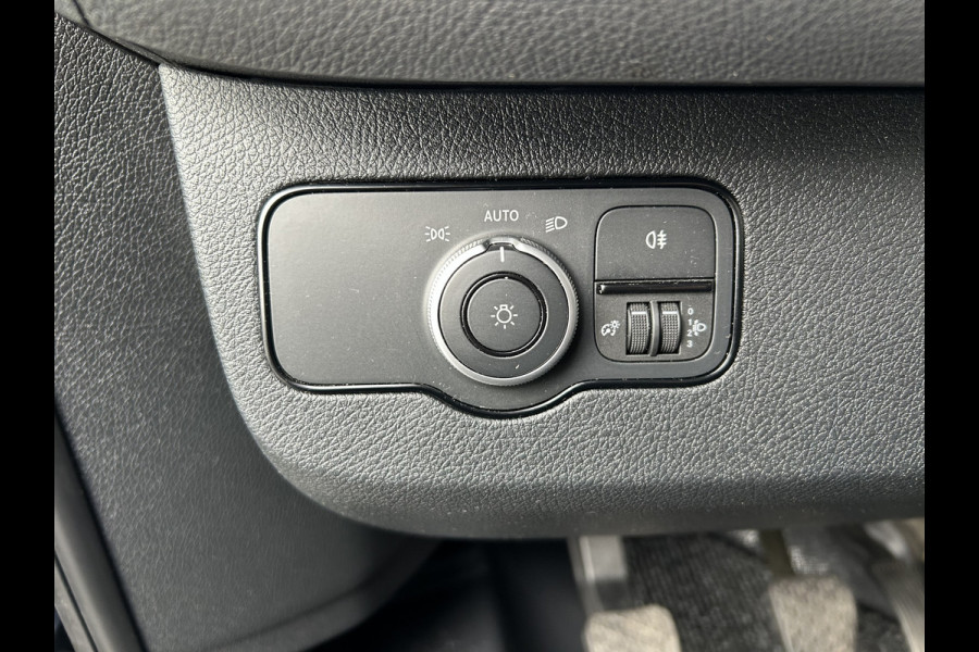 Mercedes-Benz Sprinter 317 CDI L2 H2 MBUX / Camera / Carplay navigatie / Airco