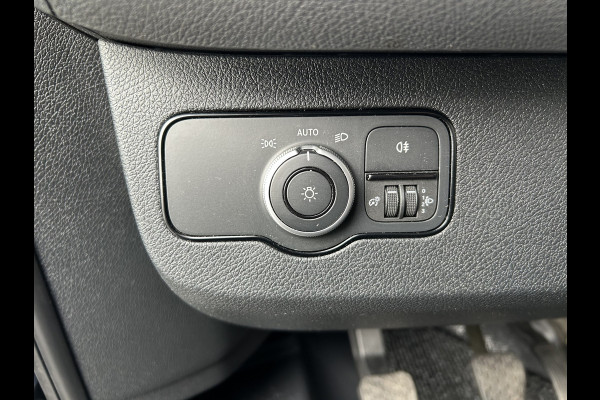Mercedes-Benz Sprinter 317 CDI L2 H2 MBUX / Camera / Carplay navigatie / Airco