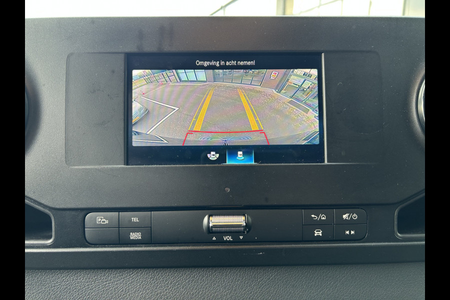 Mercedes-Benz Sprinter 317 CDI L2 H2 MBUX / Camera / Carplay navigatie / Airco