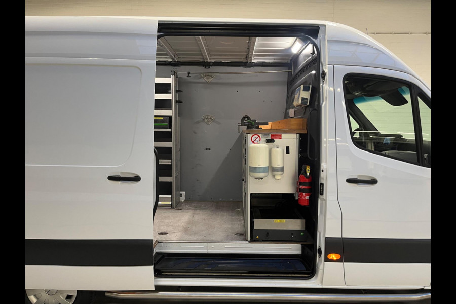 Mercedes-Benz Sprinter Servicewagen 311 2.2 CDI euro6 L2H2, Inrichting, Omvormer V230, Compressor, Oprijplaat, RIJKLAARPRIJS!