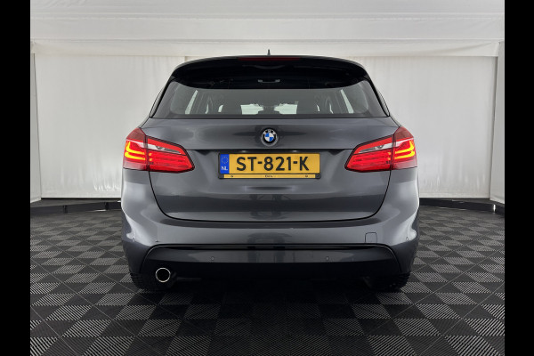 BMW 2 Serie Active Tourer 216d Sportline Corporate Lease High Executive Aut. *LEATHER | FULL-LED | HEATED-SPORTSEATS | NAVI-FULLMAP | ECC | HEAD-UP | PDC | CRUISE | 18''ALU*