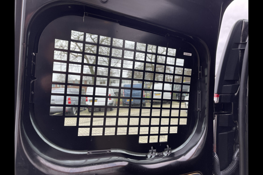 Renault Kangoo 1.5 Blue dCi 95 Work Edition / vaste prijs rijklaar € 13.950 ex btw / bpm vrij / euro 6 / 12.515 km NAP! / 6 versnellingen / trekhaak / airco / cruise / zwart metallic