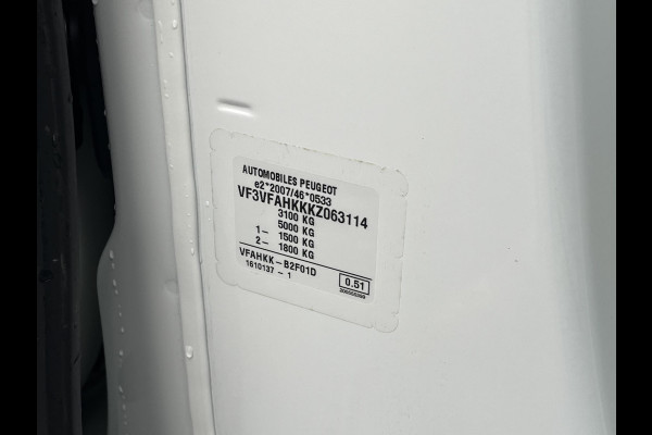 Peugeot Expert 2.0 BlueHDI 120 Premium*CRUISE*A/C*HAAK*CARPLAY*3P