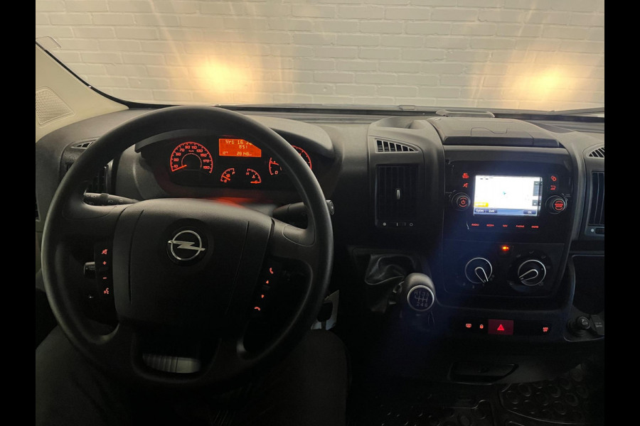 Opel Movano Servicewagen 2.2D 140pk euro6 L2H2 Edition 3Persoons Sortimo Inrichting, Trekhaak, Nederlandse bus! RIJKLAARPRIJS!