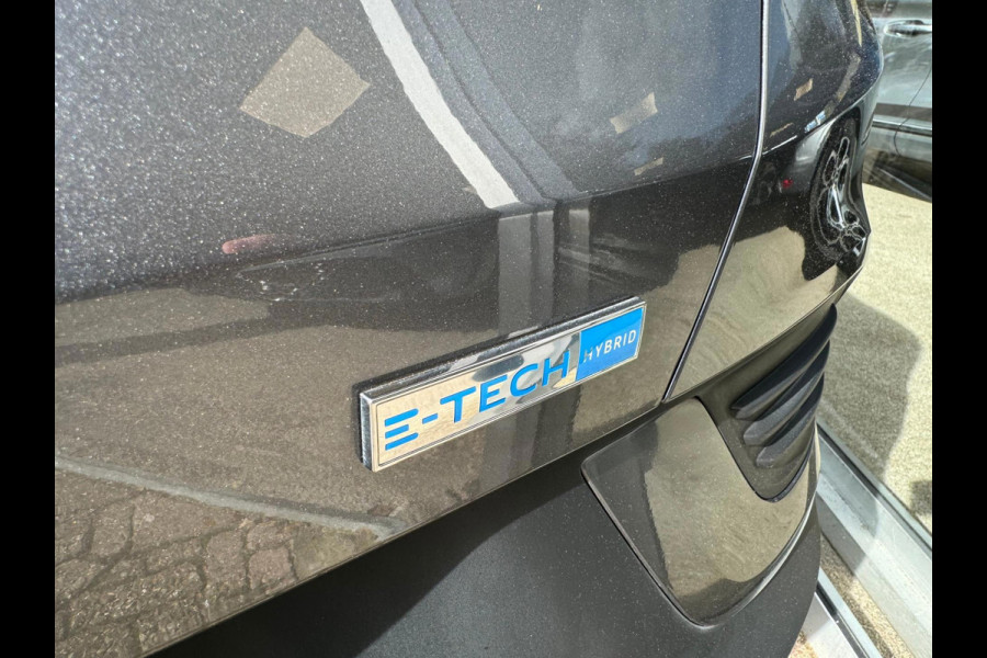 Renault Arkana 1.6 E-Tech Hybrid 145 Intens Virtual cockpit / Adapt cruise / Groot navi / Pensoren & camera