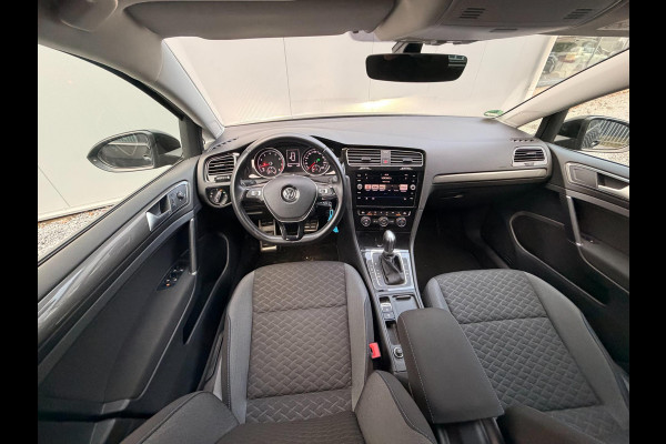 Volkswagen Golf 1.5 TSI Highline 7.5 DSG Join Stoelverw Clima Parkpilot Xenon Front assist