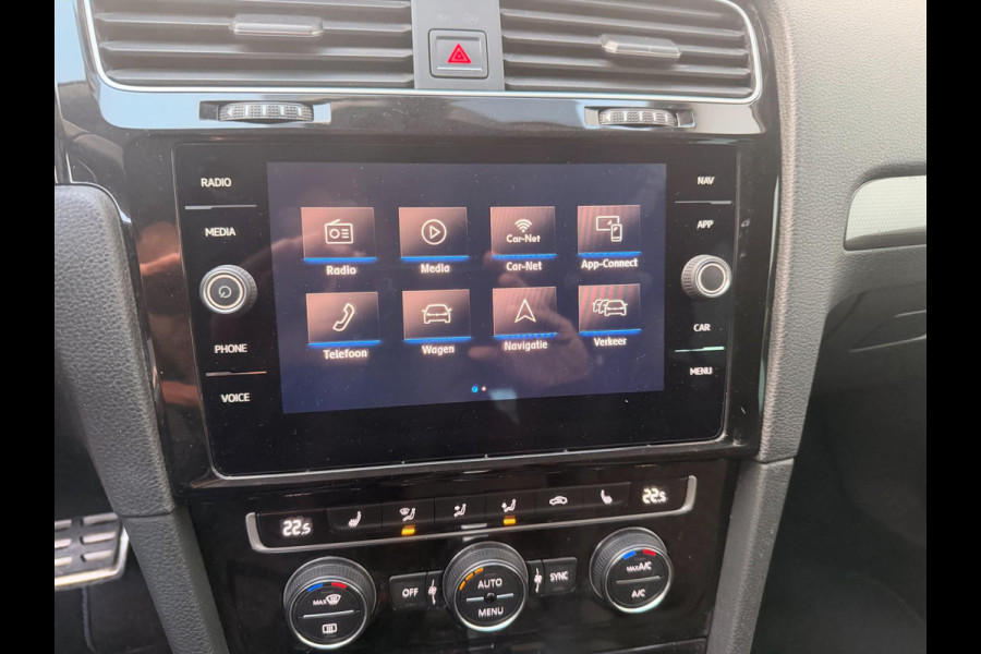 Volkswagen Golf 1.5 TSI Highline 7.5 DSG Join Stoelverw Clima Parkpilot Xenon Front assist
