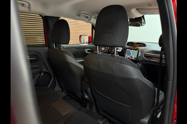 Jeep Renegade 1.4 MultiAir Night Eagle II Limited Automaat | Trekhaak | Navigatie | Adaptive Cruise Control | PDC voor + achter