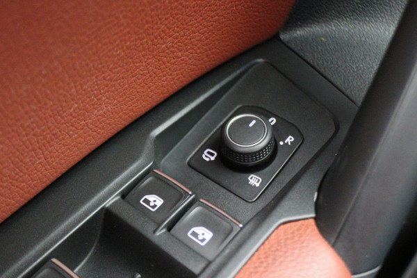 Seat Tarraco 1.5 TSI Xcellence Panoramadak, Leer, Beats Audio, Virtual Cockpit, Camera, Keyless, 20"