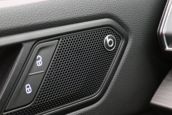 Seat Tarraco 1.5 TSI Xcellence Panoramadak, Leer, Beats Audio, Virtual Cockpit, Camera, Keyless, 20"
