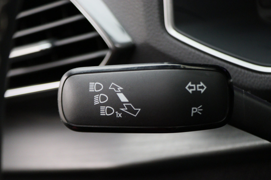 Seat Tarraco 1.5 TSI Xcellence Panoramadak, Leer, Beats Audio, Virtual Cockpit, Camera, Keyless, 20"