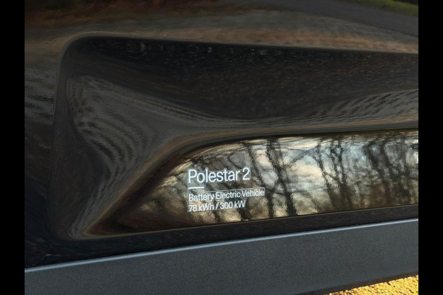 Polestar 2 Long Range Dual Motor 409 pk Launch Edition 78kWh, panoramadak, 20 inch, 1 e eigenaar, NL auto met nap