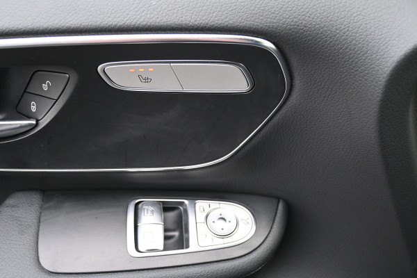 Mercedes-Benz V-Klasse 300d AMG L2 DC AMG pakket, Easy pakket, Winter pakket, Etc.