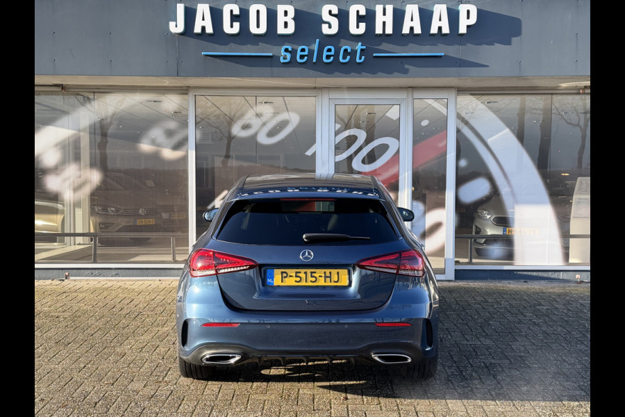 Mercedes-Benz A-Klasse 180 Business Solution Automaat / AMG styling / 18"LM / LED / Navi / Camera