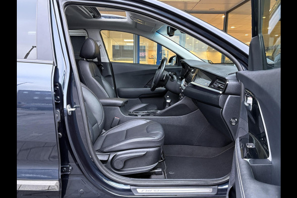 Kia Niro 1.6 GDi PHEV ExecutiveLine | Trekhaak | Leder | Schuifdak | Stoelverwarming/koeling |  Adaptive cruise control | JBL audio | Geheugenstoelen | Camera