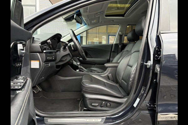 Kia Niro 1.6 GDi PHEV ExecutiveLine | Trekhaak | Leder | Schuifdak | Stoelverwarming/koeling |  Adaptive cruise control | JBL audio | Geheugenstoelen | Camera