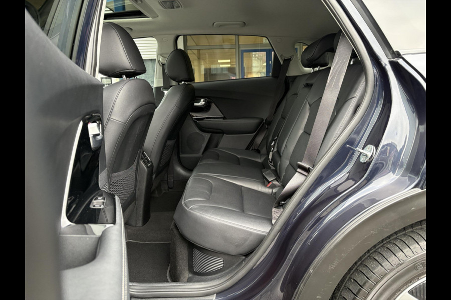 Kia Niro 1.6 GDi PHEV ExecutiveLine | Trekhaak | Leder | Schuifdak | Stoelverwarming/koeling |  Adaptive cruise control | JBL audio | Geheugenstoelen | Camera