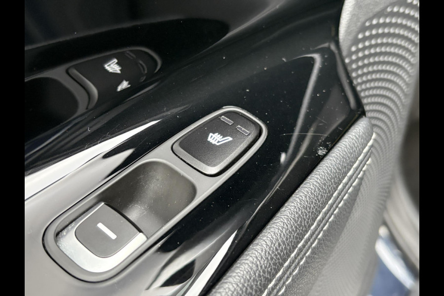 Kia Niro 1.6 GDi PHEV ExecutiveLine | Trekhaak | Leder | Schuifdak | Stoelverwarming/koeling |  Adaptive cruise control | JBL audio | Geheugenstoelen | Camera