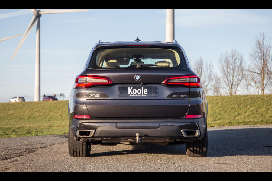 BMW X5 xDrive45e Executive LEER / DEALER ONDERHOUDEN / LUCHTVERING / CARPLAY / CAMERA