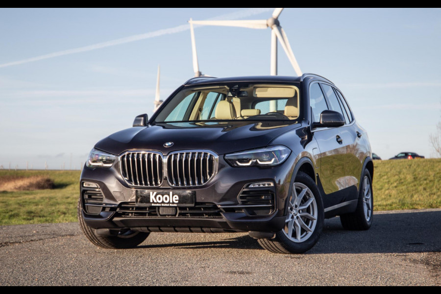 BMW X5 xDrive45e Executive LEER / DEALER ONDERHOUDEN / LUCHTVERING / CARPLAY / CAMERA