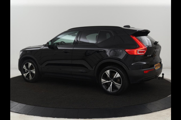 Volvo XC40 Recharge Plus | Trekhaak | Stoel & stuurverwarming | Warmtepomp | Adaptive cruise | Carplay | Navigatie | Camera | Leder/Alcantara | Full LED | DAB | Standkachel | Bluetooth | Climate control