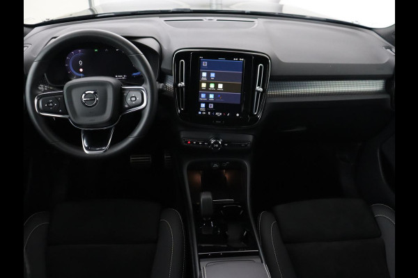 Volvo XC40 Recharge Plus | Trekhaak | Stoel & stuurverwarming | Warmtepomp | Adaptive cruise | Carplay | Navigatie | Camera | Leder/Alcantara | Full LED | DAB | Standkachel | Bluetooth | Climate control