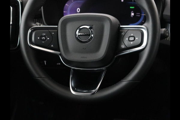 Volvo XC40 Recharge Plus | Trekhaak | Stoel & stuurverwarming | Warmtepomp | Adaptive cruise | Carplay | Navigatie | Camera | Leder/Alcantara | Full LED | DAB | Standkachel | Bluetooth | Climate control