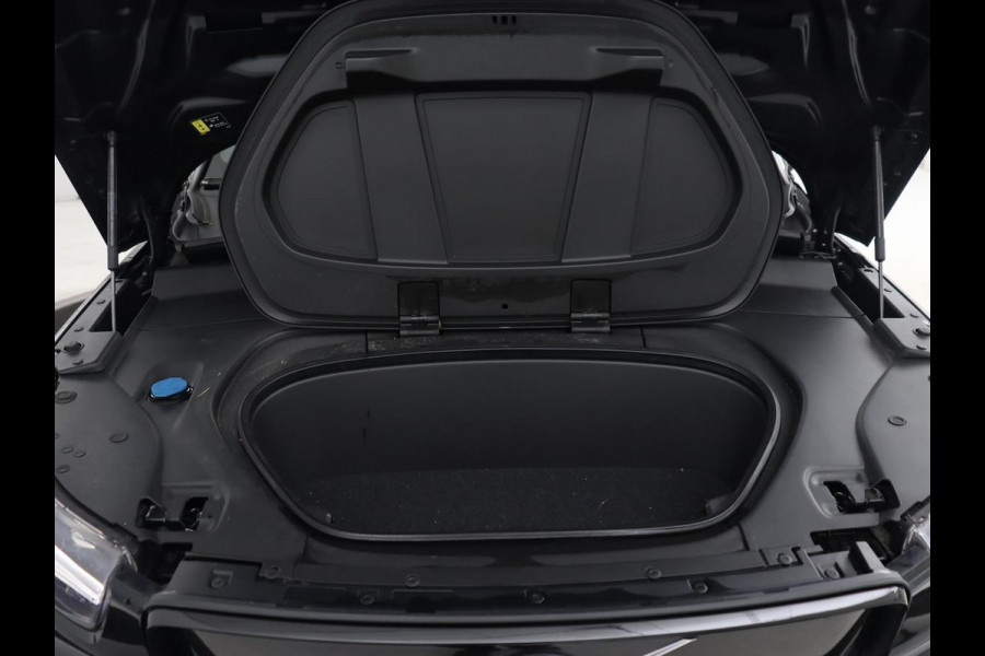 Volvo XC40 Recharge Plus | Trekhaak | Stoel & stuurverwarming | Warmtepomp | Adaptive cruise | Carplay | Navigatie | Camera | Leder/Alcantara | Full LED | DAB | Standkachel | Bluetooth | Climate control