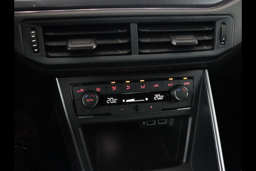 Volkswagen Polo 1.0 TSI Highline | Automaat | Camera | Virtual Cockpit | Keyless | Full LED | Climate control | Adaptive cruise | Navigatie | Side Assist | Regen-/lichtsensor | Parkeerhulp