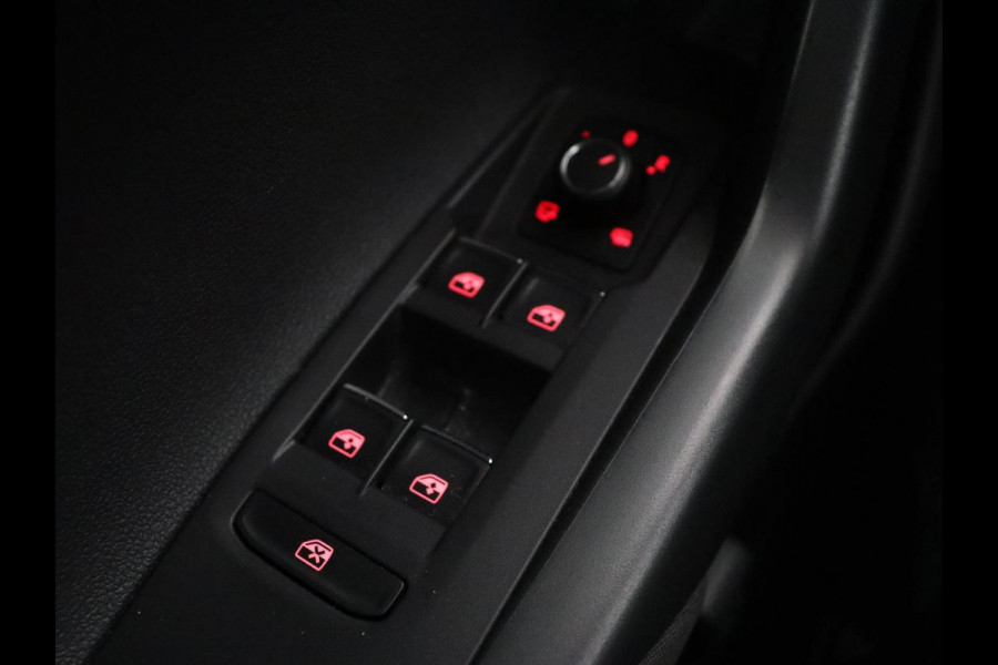 Volkswagen Polo 1.0 TSI Highline | Automaat | Camera | Virtual Cockpit | Keyless | Full LED | Climate control | Adaptive cruise | Navigatie | Side Assist | Regen-/lichtsensor | Parkeerhulp