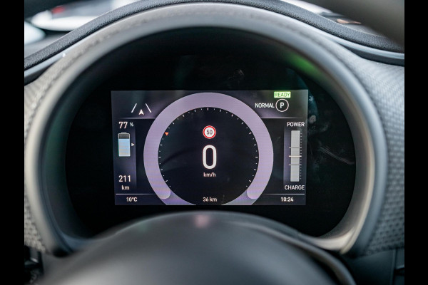 Fiat 500E 3+1 La Prima 42 kWh | 17% Bijtelling | Clima | Cruise | Leder | 17" | Priv Glass | Winter Pack | JBL Sound | BSM | Apple Carplay