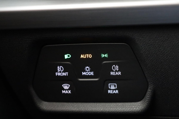 Seat Leon FR 1.0 TSI Hatchback 110 pk | Verlengde garantie | Navigatie via App | Parkeersensoren achter | Autom. airco (3 zones) | LED koplampen |