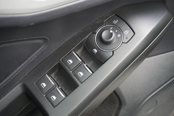 Ford FOCUS Wagon 1.0 EcoB.125PK Hybrid Business/Trekhaak/Camera/