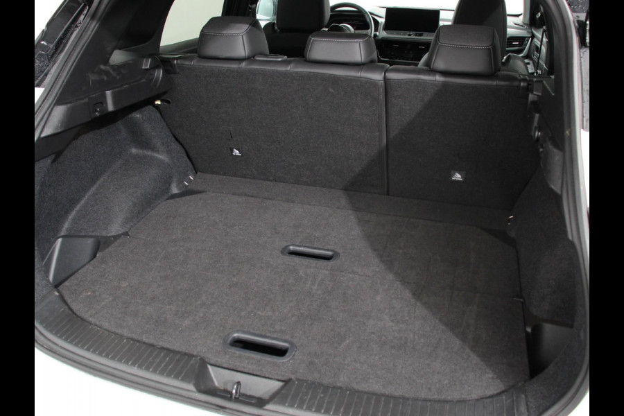 Nissan QASHQAI 1.3 MHEV Automaat N-Connecta Navigatie Climate Control Sfeerverlichting Camera 360 Led Dab Verwarmde voorstoelen Adaptive Cruise Control Digitale Cockpit Lichtmetalen Velgen