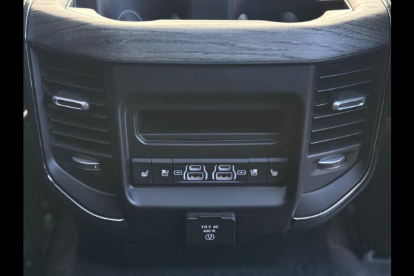 Dodge Ram 1500 3.0L SST H.O. 540PK Limited Night CrewCab 4x4 | 2025 model | Full Optie | Luchtvering | 360 camera |Massage