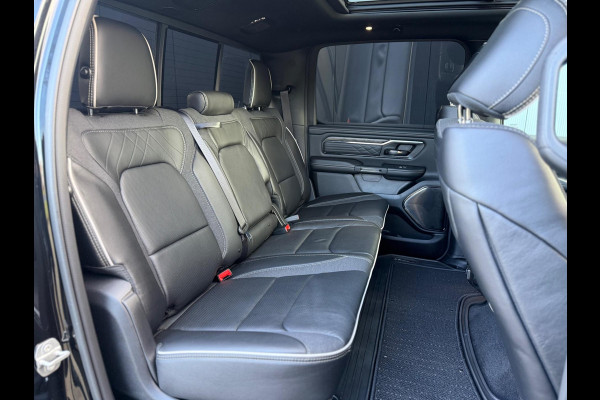 Dodge Ram 1500 3.0L SST H.O. 540PK Limited Night CrewCab 4x4 | 2025 model | Full Optie | Luchtvering | 360 camera |Massage
