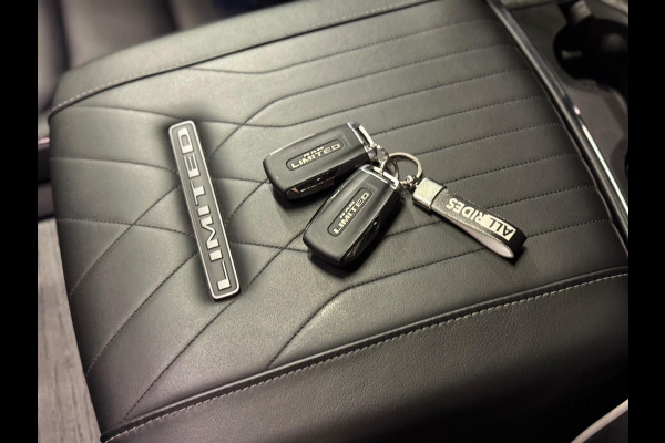 Dodge Ram 1500 3.0L SST H.O. 540PK Limited Night CrewCab 4x4 | 2025 model | Full Optie | Luchtvering | 360 camera |Massage