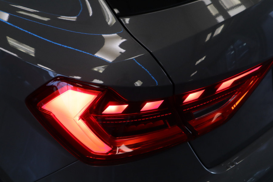 Audi A1 Sportback 25 TFSI S edition S-Line Carplay ACC Navi LED PDC 24 maanden garantie mogelijk (*vraag naar de voorwaarden)